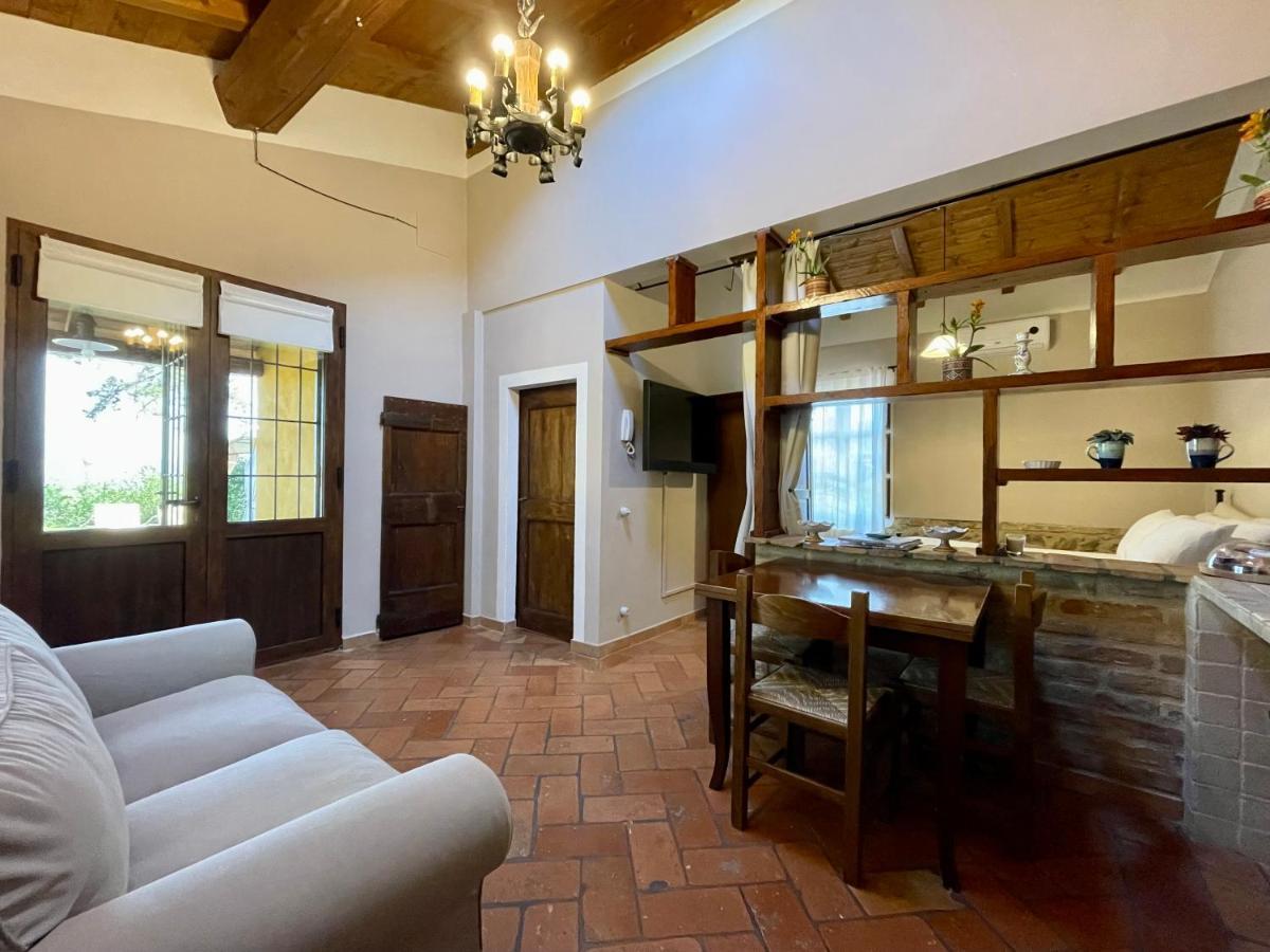 פרוג'ה Casolare Del Maestrale - M&M Holiday House מראה חיצוני תמונה